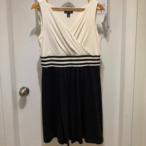 Landsend 100% cotton dress, size medium.